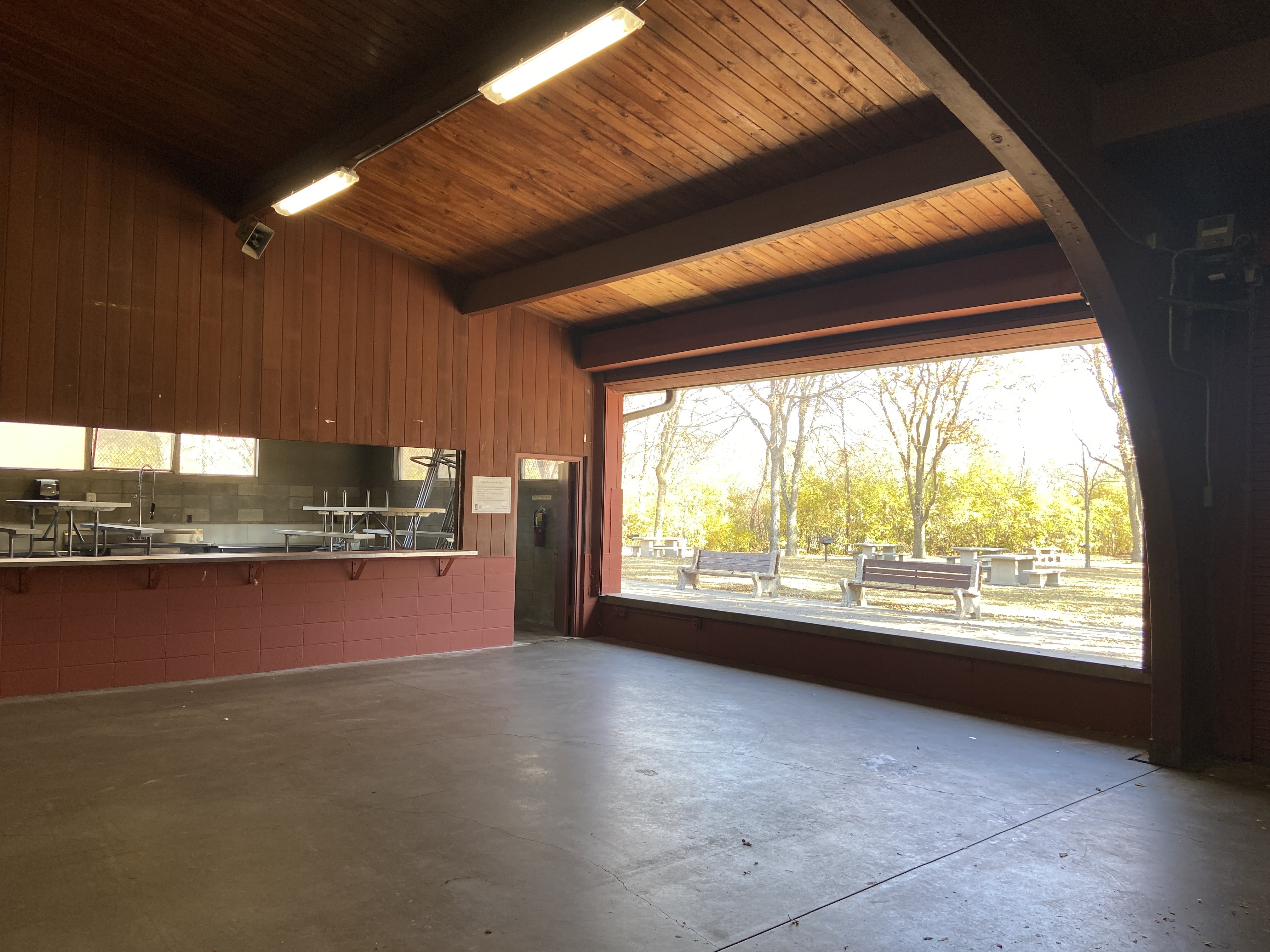 Highland Park Pavilion - Kitchen and outside view