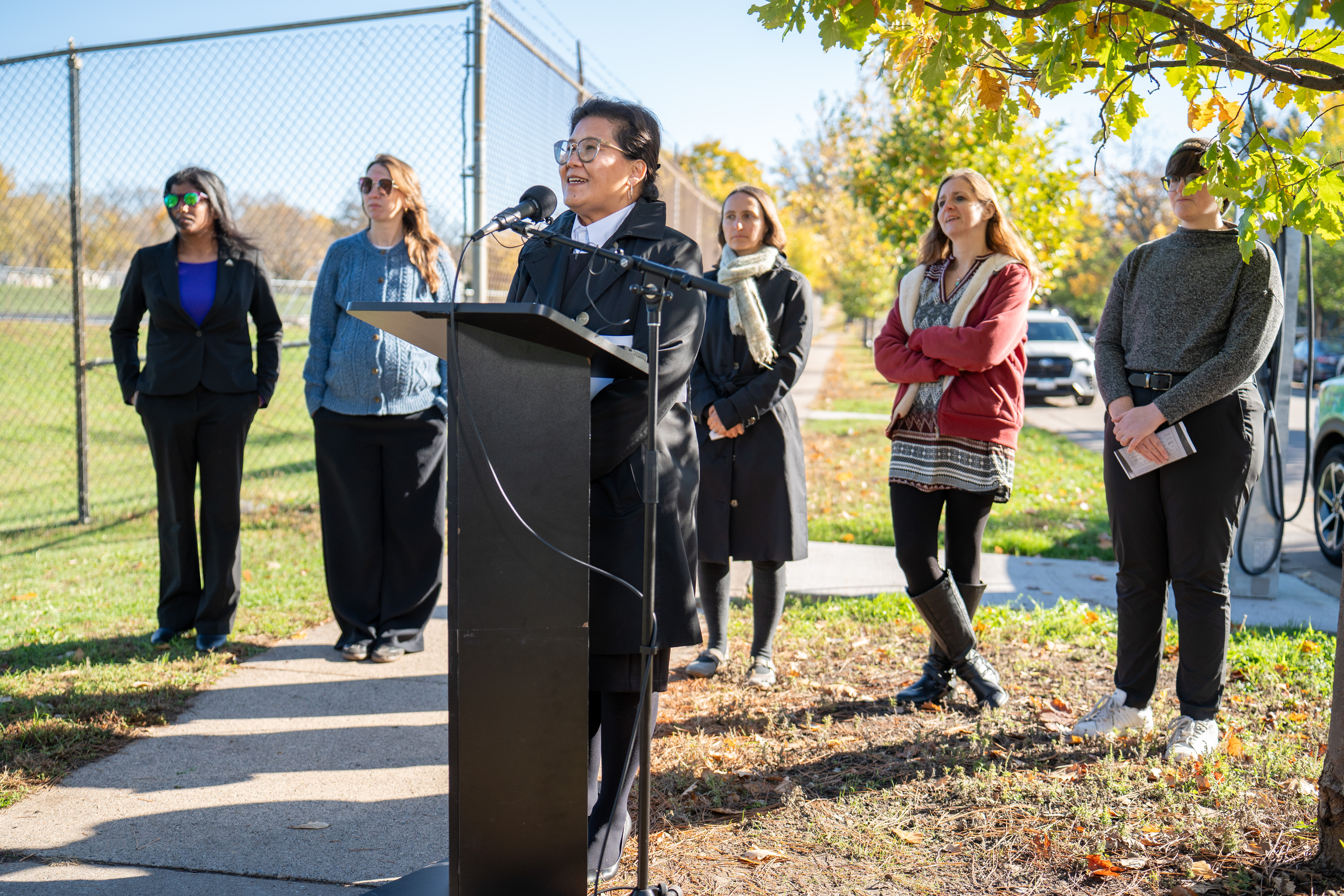Mayor Kaohly Her speaking at a podium