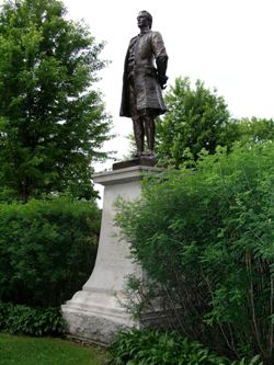 Nathan Hale