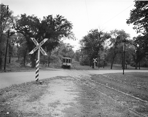 Eastbound streetcar about to cross Horton (now Como) Avenue, exiting from the Classroom area, 1948.