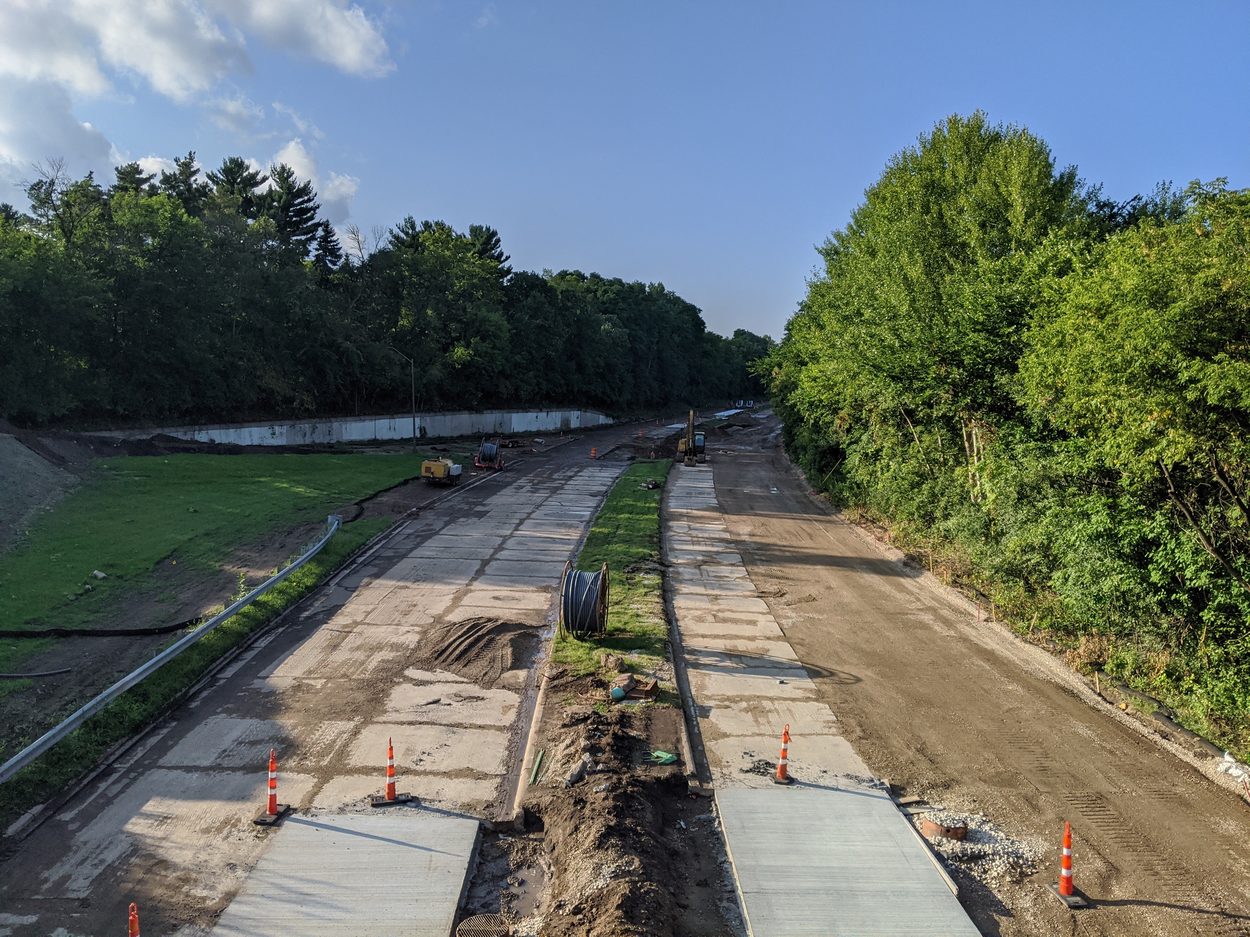 Photo of Ayd Mill Road construction facing north bound from the St Clair Avenue overpass on 8.28.20.