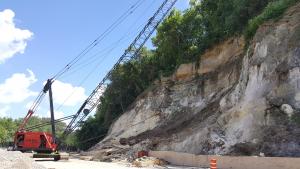 pw - crane working on Wabasha Bluffs