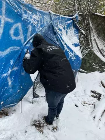 Homeless Assistance Response Team (HART) responding to concerns around an encampment