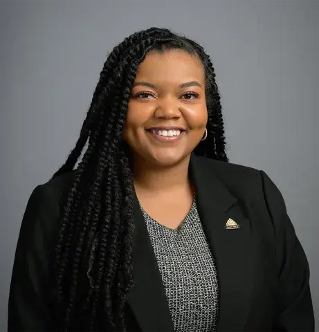 Headshot Cheniqua Johnson (Member)