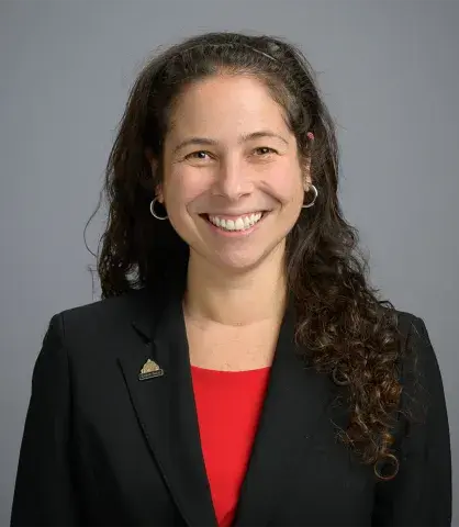 Headshot Rebecca Noecker (Chair)