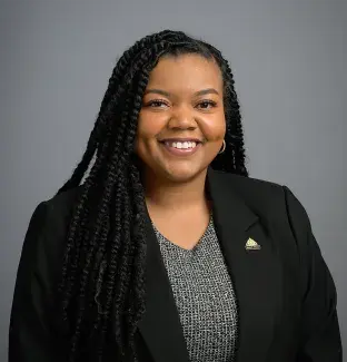 Headshot Cheniqua Johnson (Member)