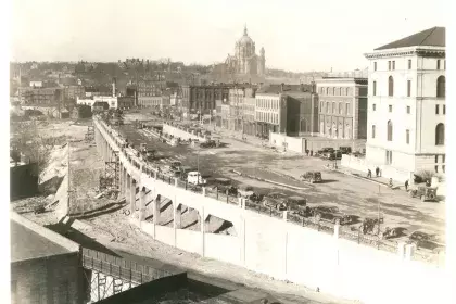Historic photo of Kellogg Boulevard showing bridge piers