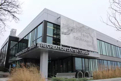 outside entrance of Highland Park Community Center