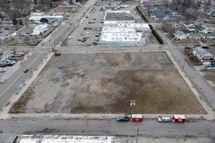 1570 White Bear Avenue - Looking North