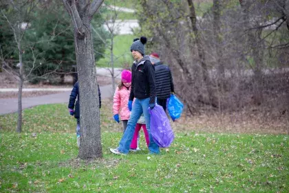 Kids picking up litter