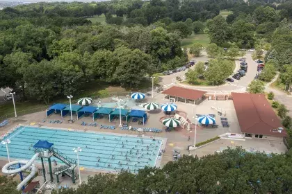 Highland Park Aquatic Center